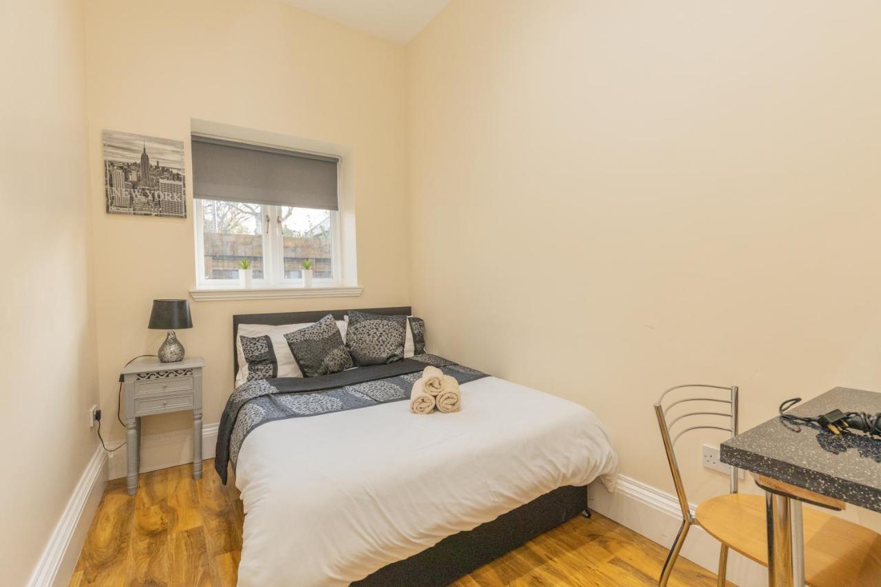 New 3-bedroom Close To Centre Appartement *